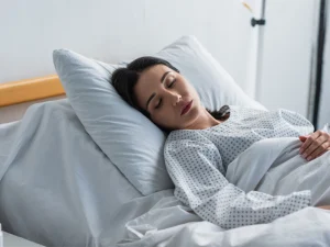 خوابیدن بعد از پروتز سینه